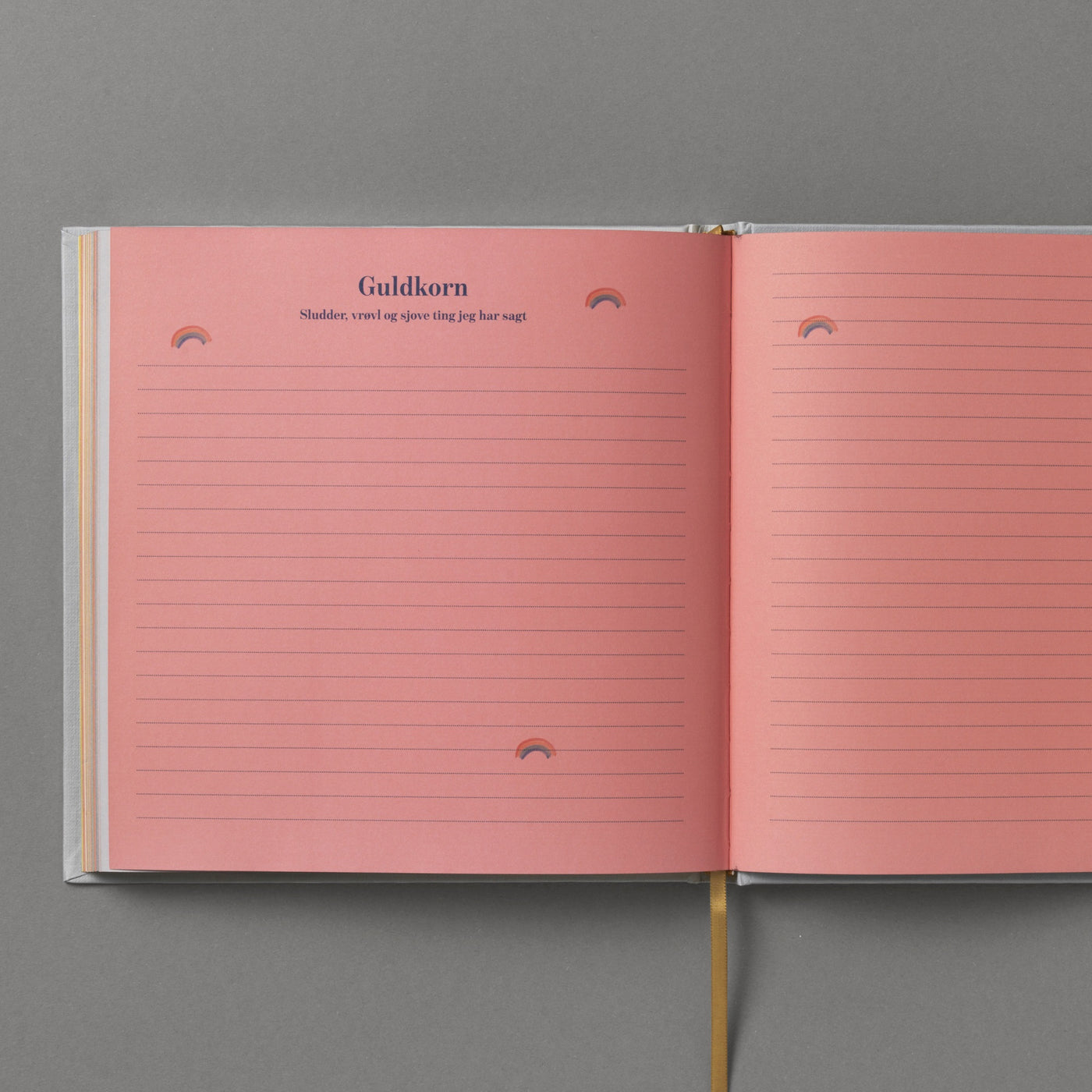 Bog, Mine første år - special edition, rosa