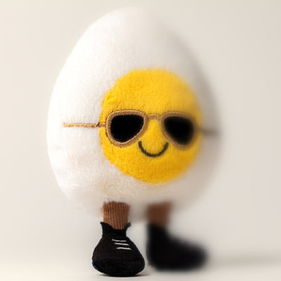 AMUSEABLE EGG CHIC