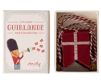 FLAG GUIRLANDE 2025 VELOUR
