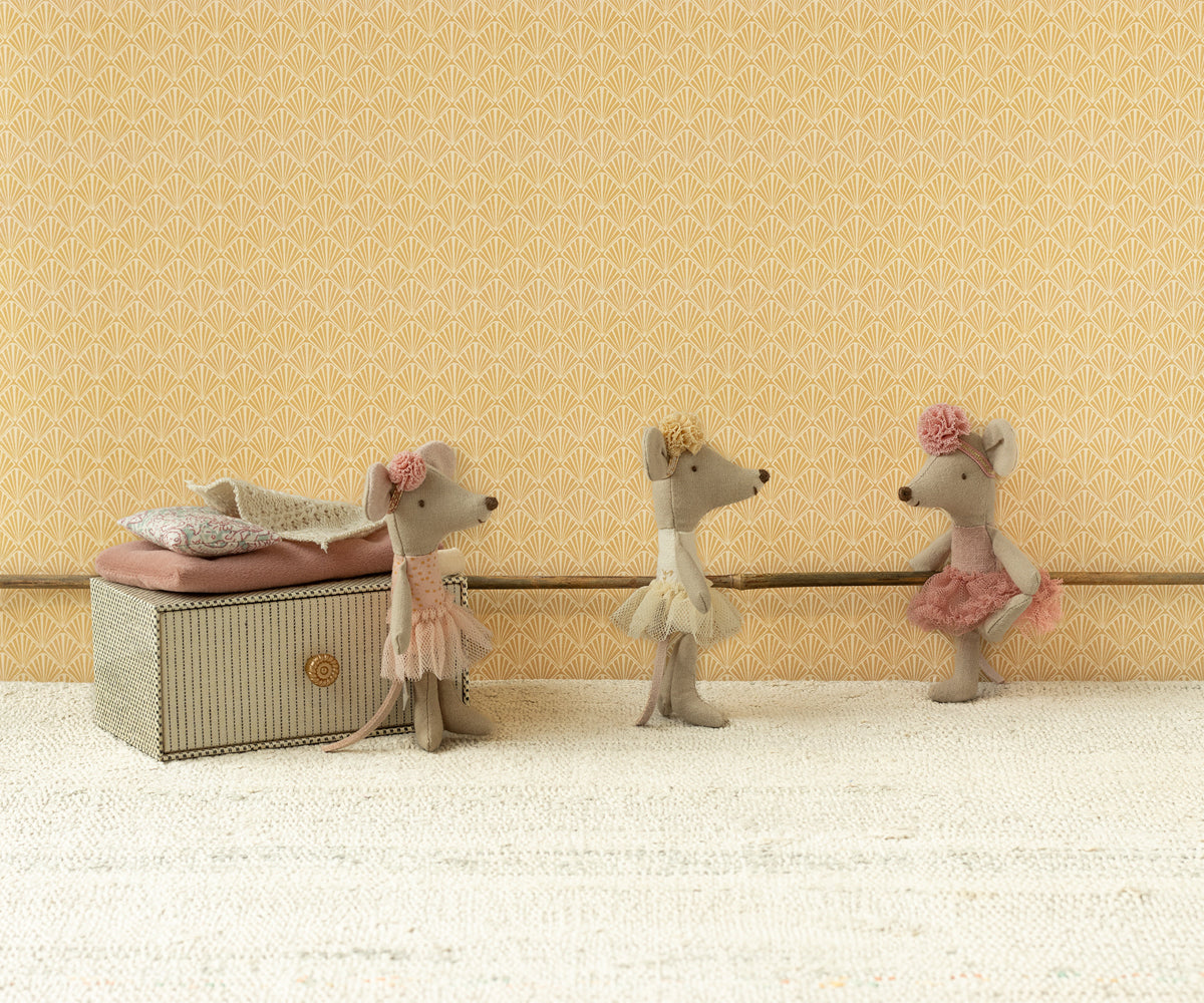 Dansemus i daybed