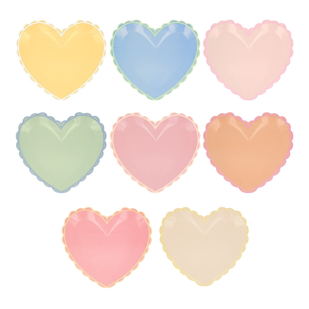 Engangstallerkener, pastel hjerter
