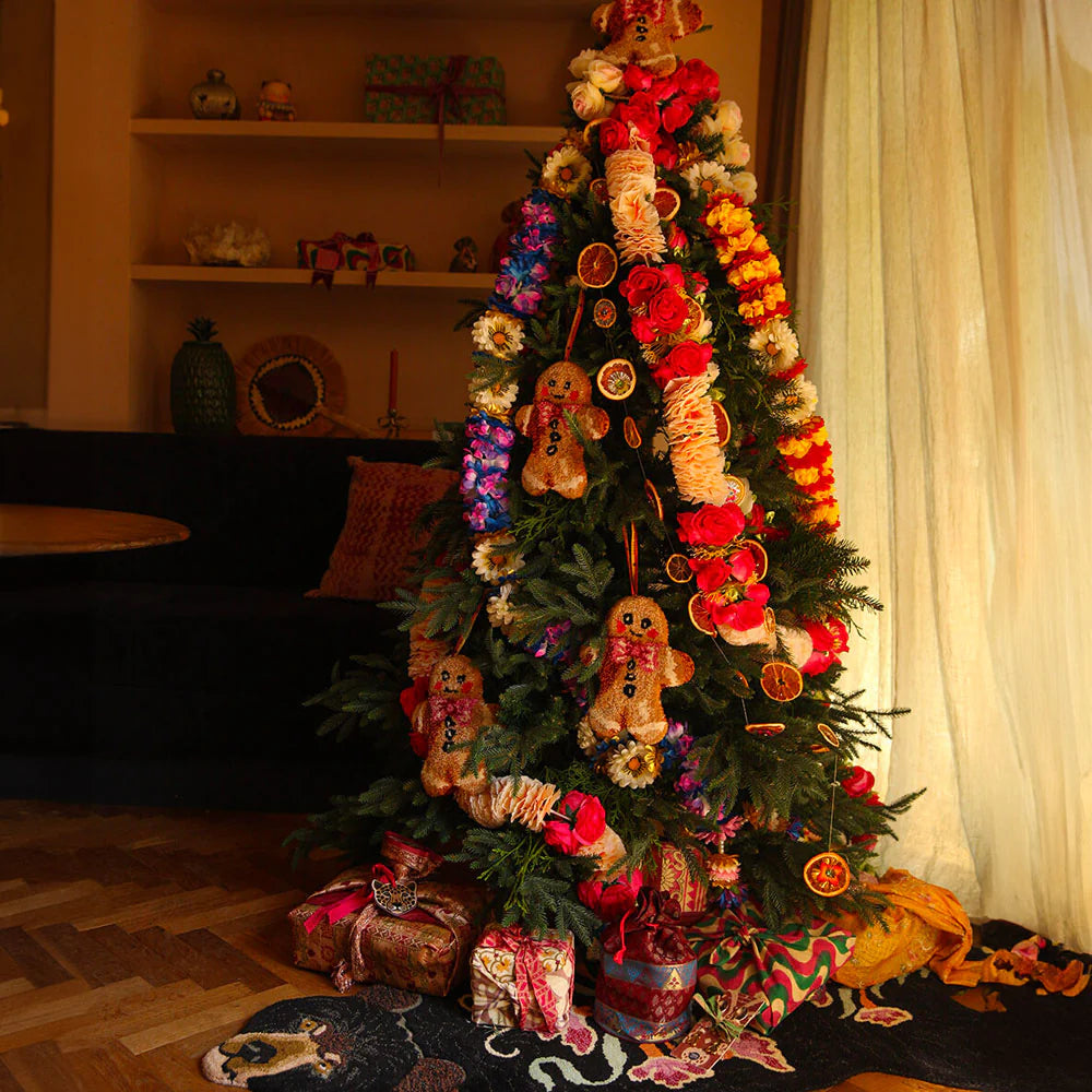 GINGER BREAD GIFTHANGER