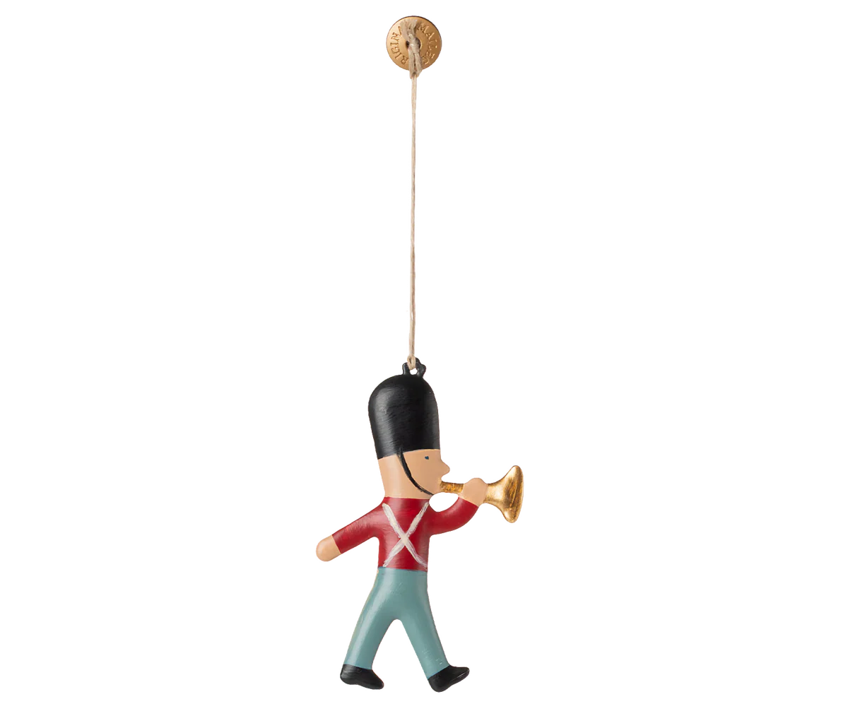 Metalpynt, Garde, Trumpet