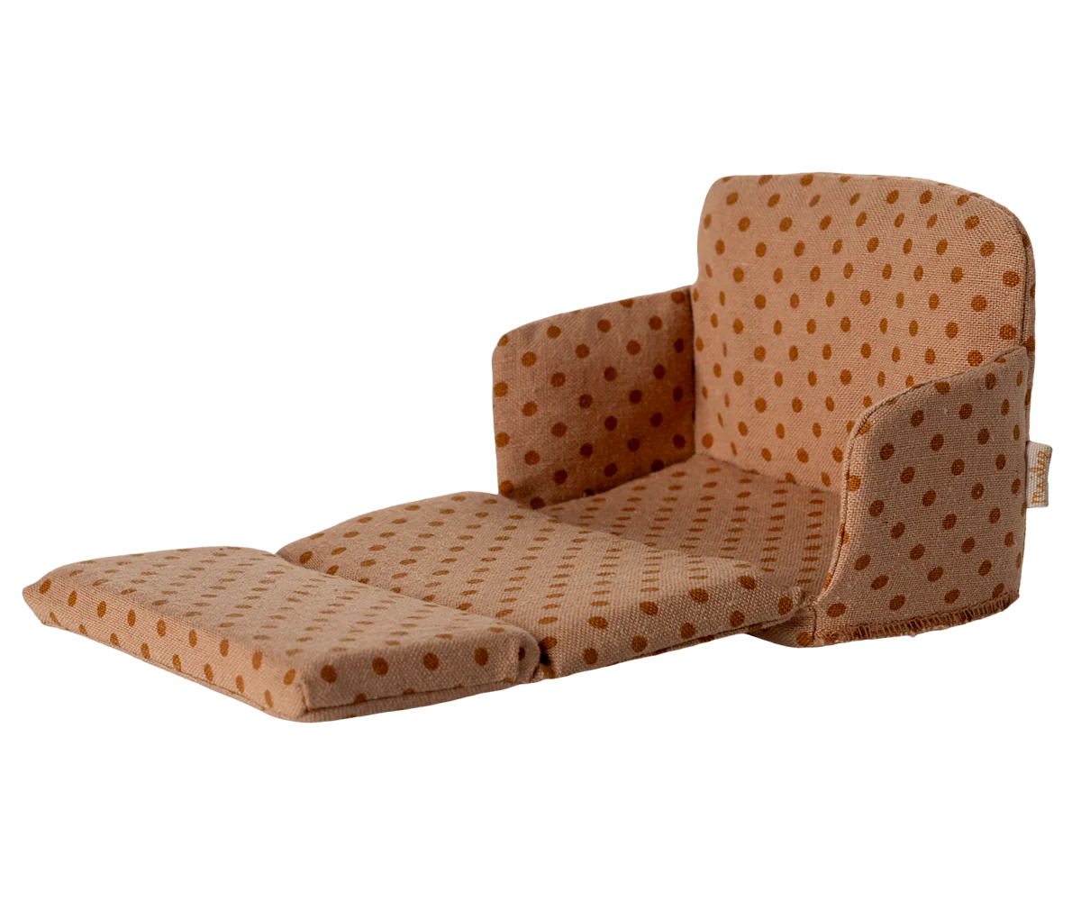 Sovesofa til mus, Prikker