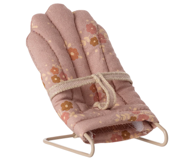Skråstol til mus, Rosa m. blomster