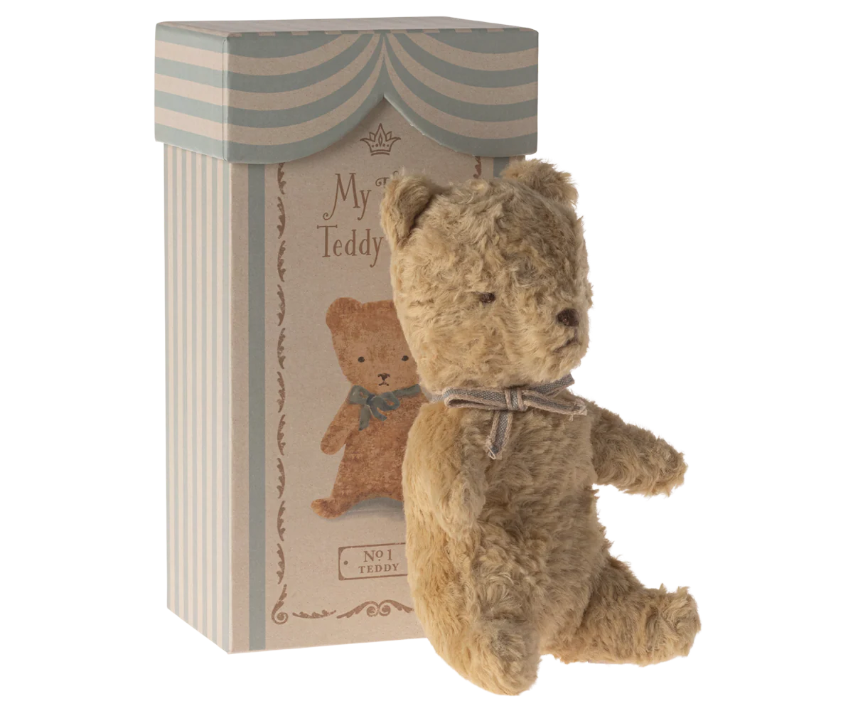 Min første bamse, Sand