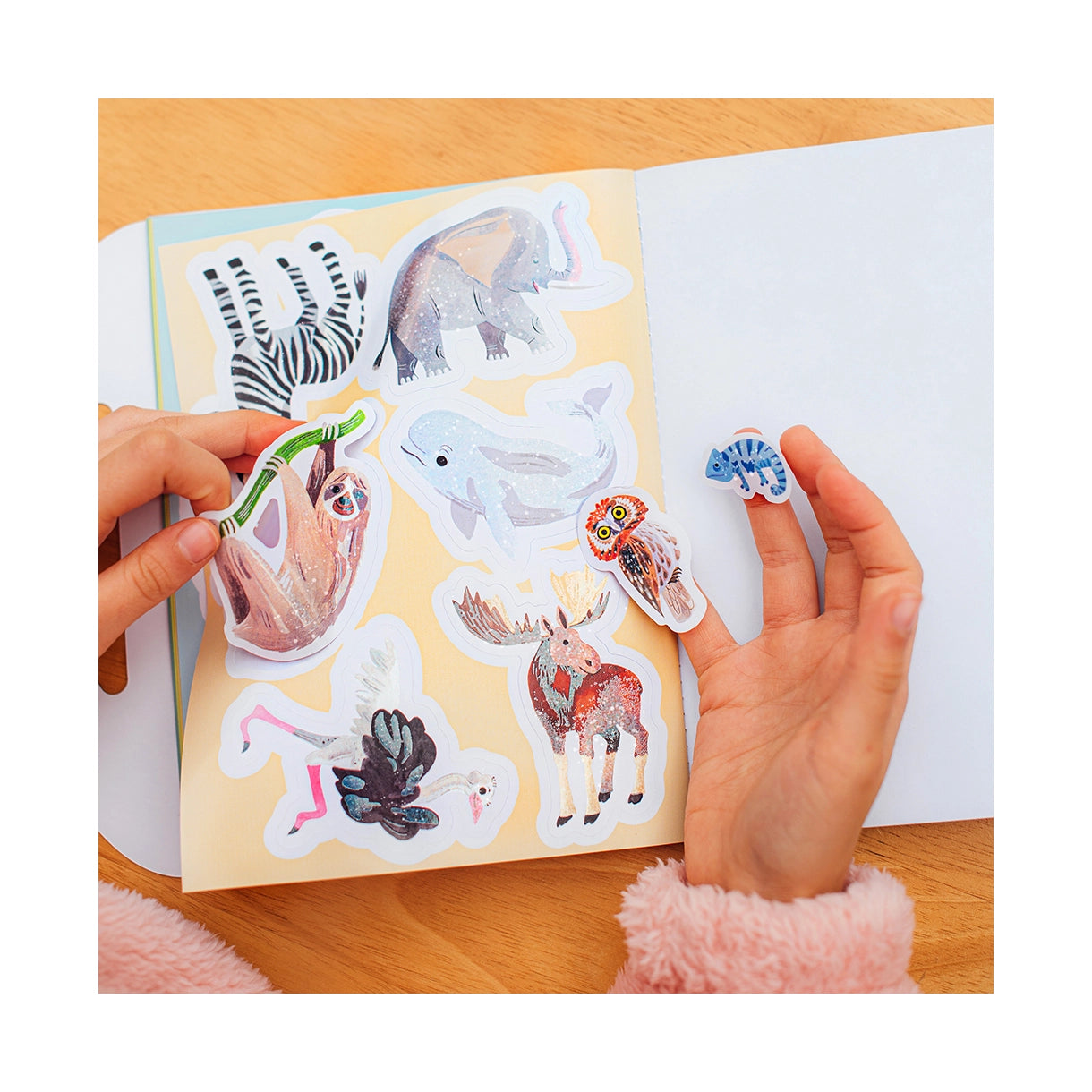 KLISTERMÆRKEBOG SØDE DYR