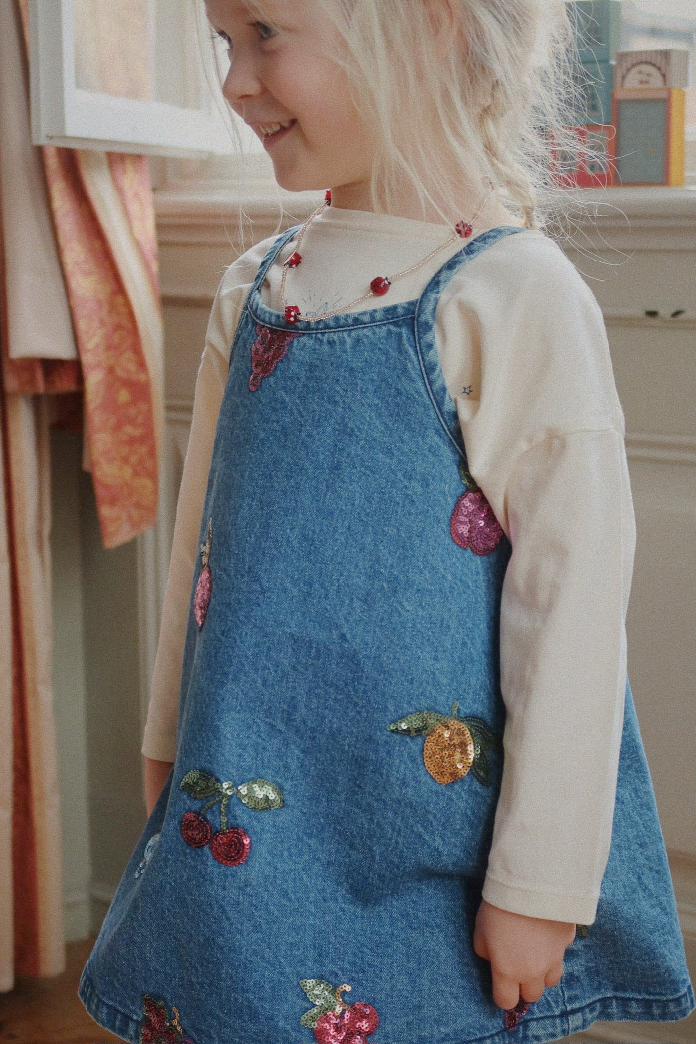 HALSKÆDE & ARMBÅND MARIEHØNE